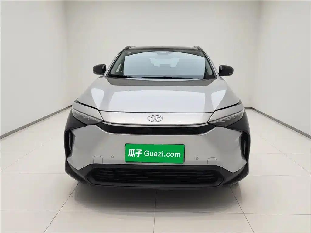 FAW Toyota bZ4X 2022 Two-Wheel Drive Long Range PRO Edition — миниатюра 3