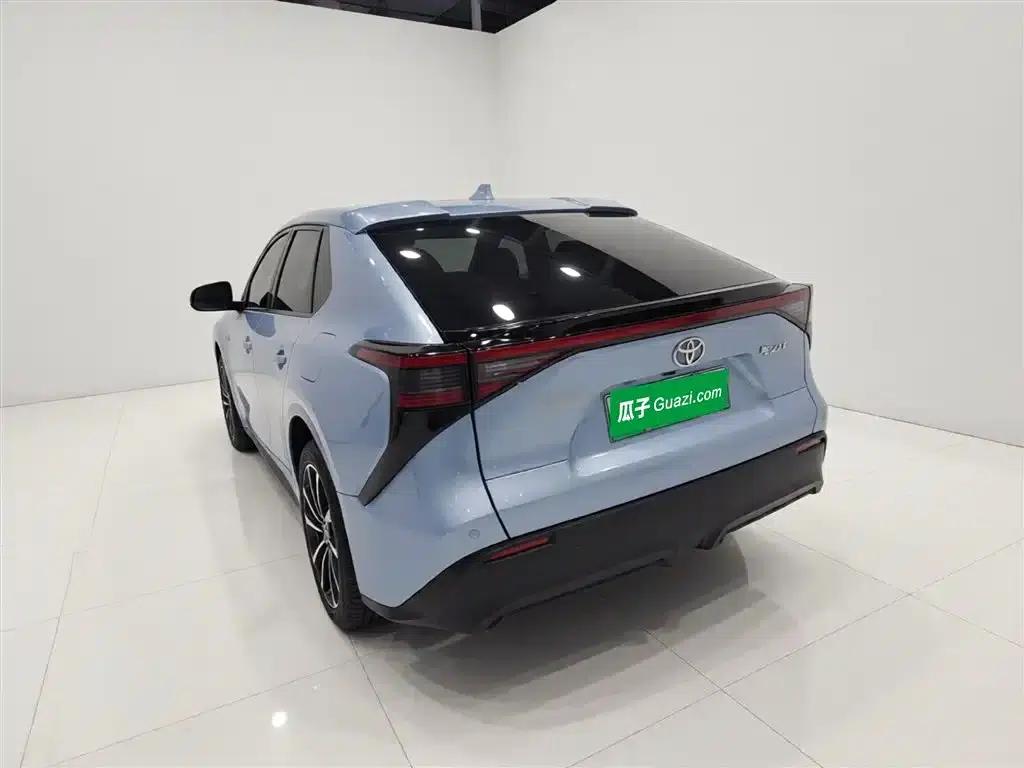FAW Toyota bZ4X 2022 Two-Wheel Drive Long Range PRO Edition — миниатюра 5