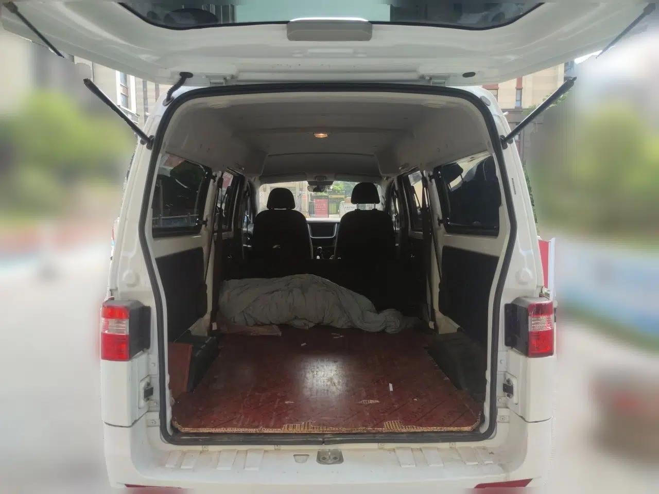 Jinbei Gold Hiace  — миниатюра 20