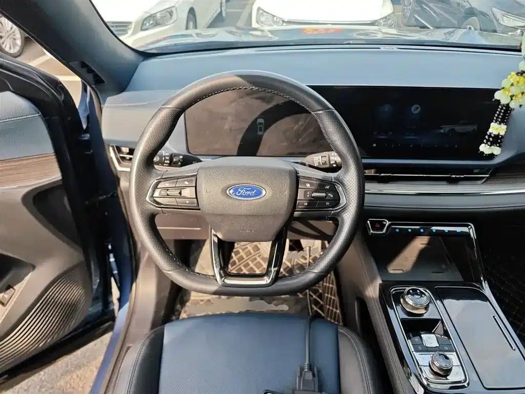 2023 EcoBoost 170 Premium Model — миниатюра 11