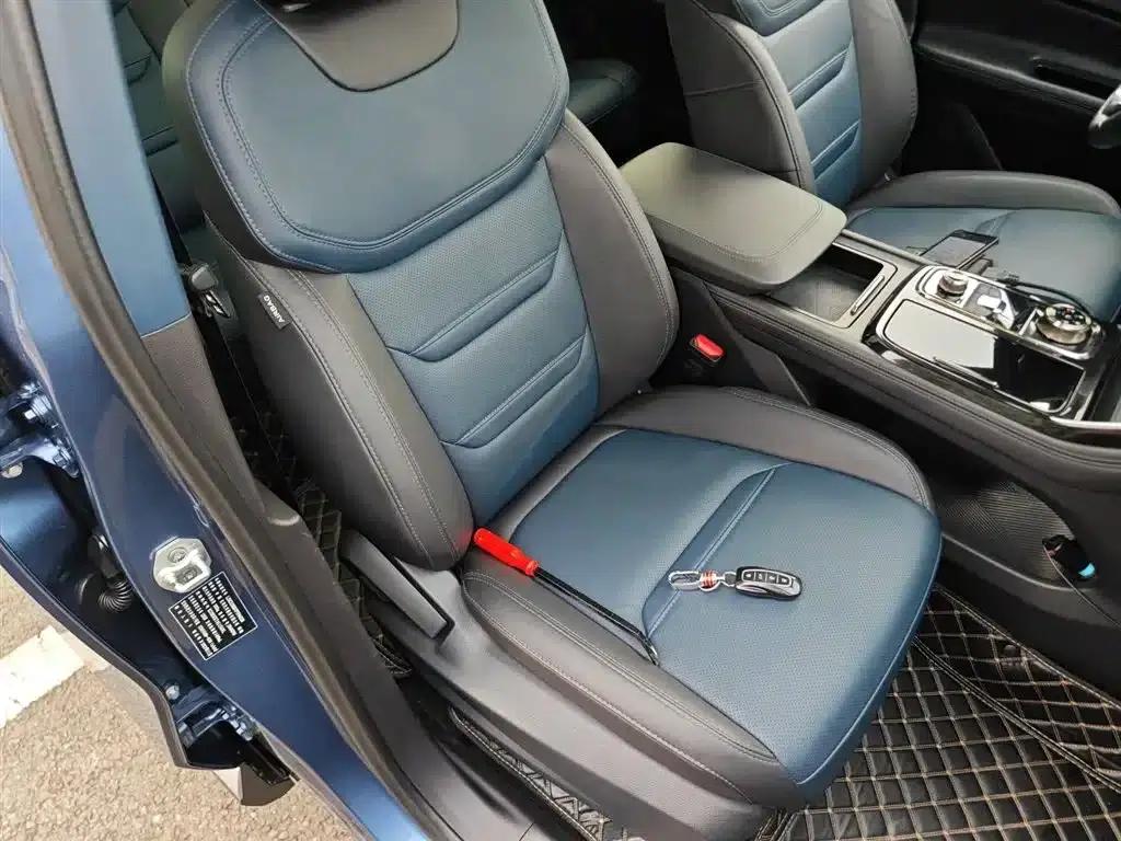 2023 EcoBoost 170 Premium Model — миниатюра 25