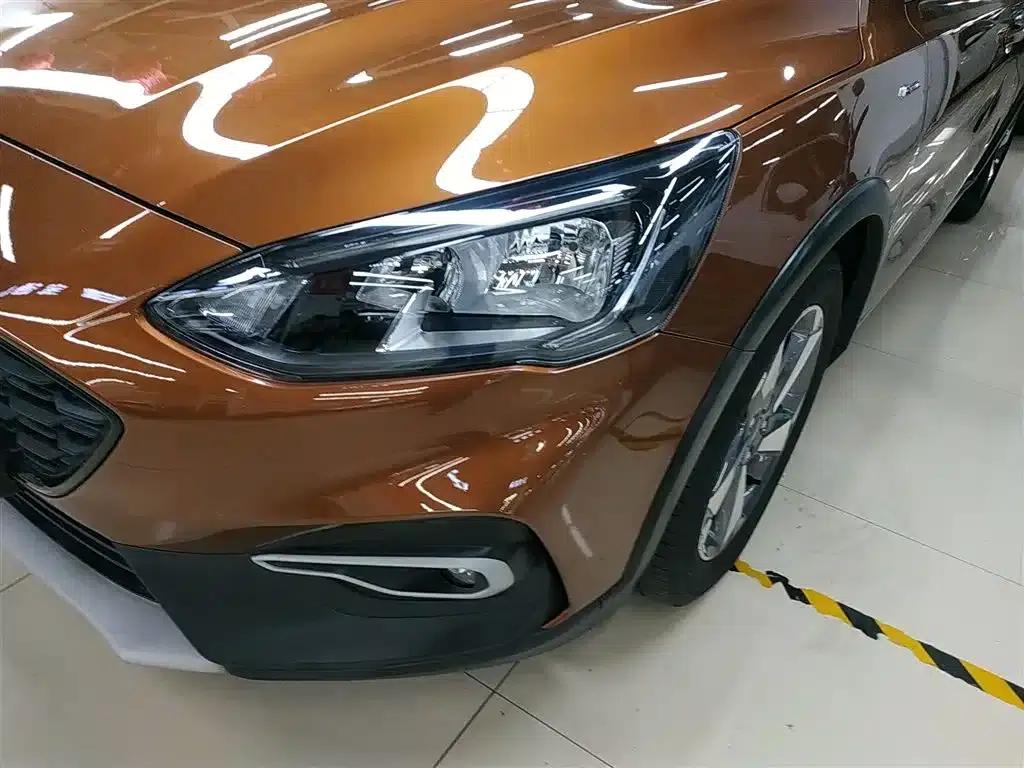 Ford Focus Active 2020 EcoBoost 180 Automatic Trend Edition — миниатюра 24