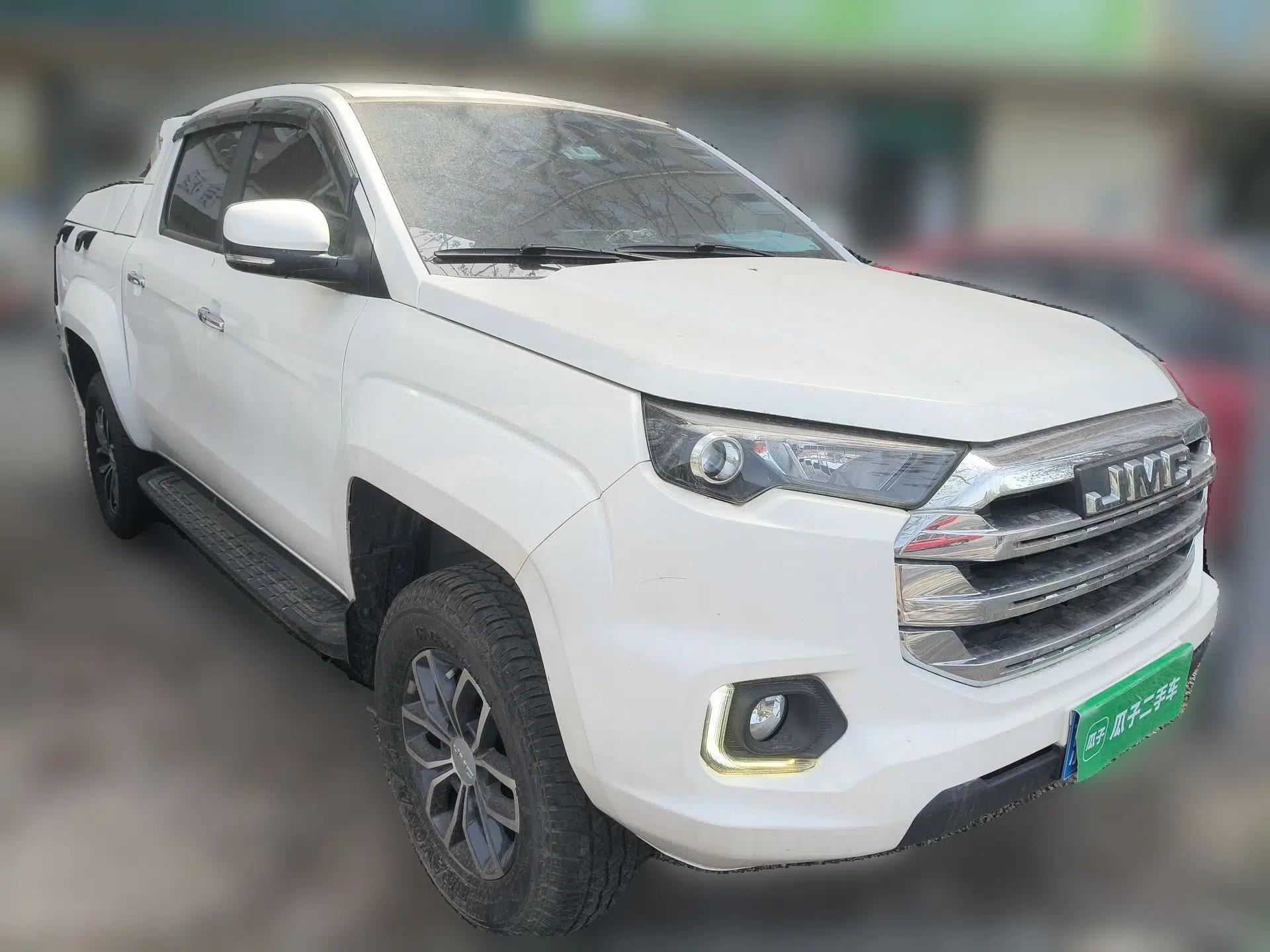 JMC Yuhu 7 2022 2.0T Automatic Gasoline 4x4 Comfort Edition Standard Wheelbase JX4G20A6L — миниатюра 3