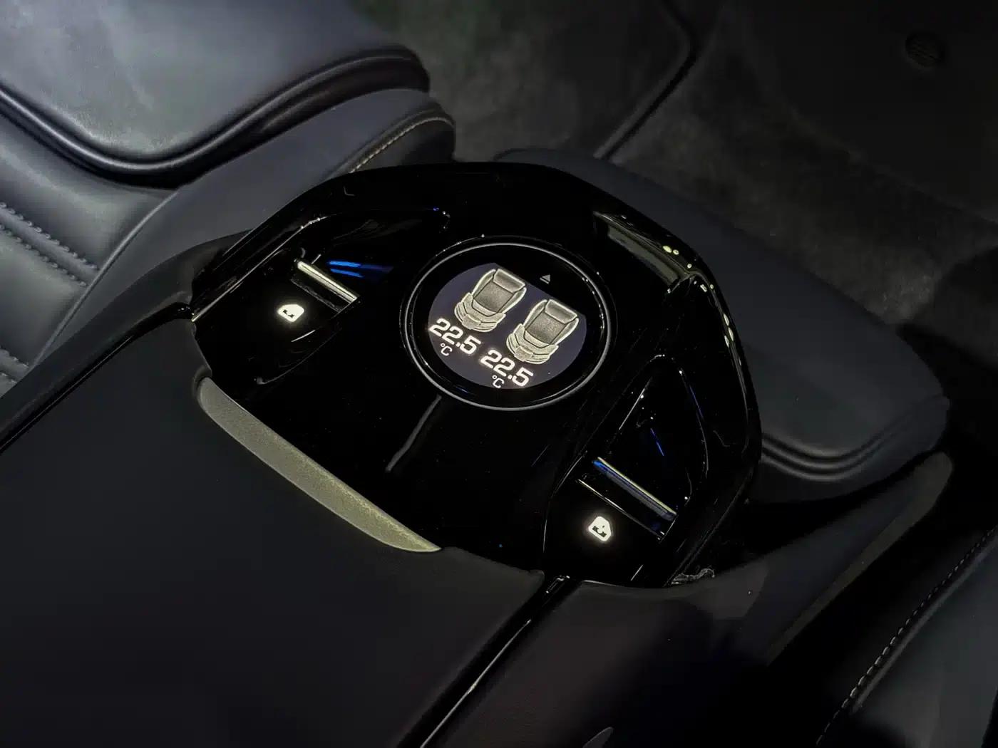 2023 Purosangue 6.5L V12 — миниатюра 16