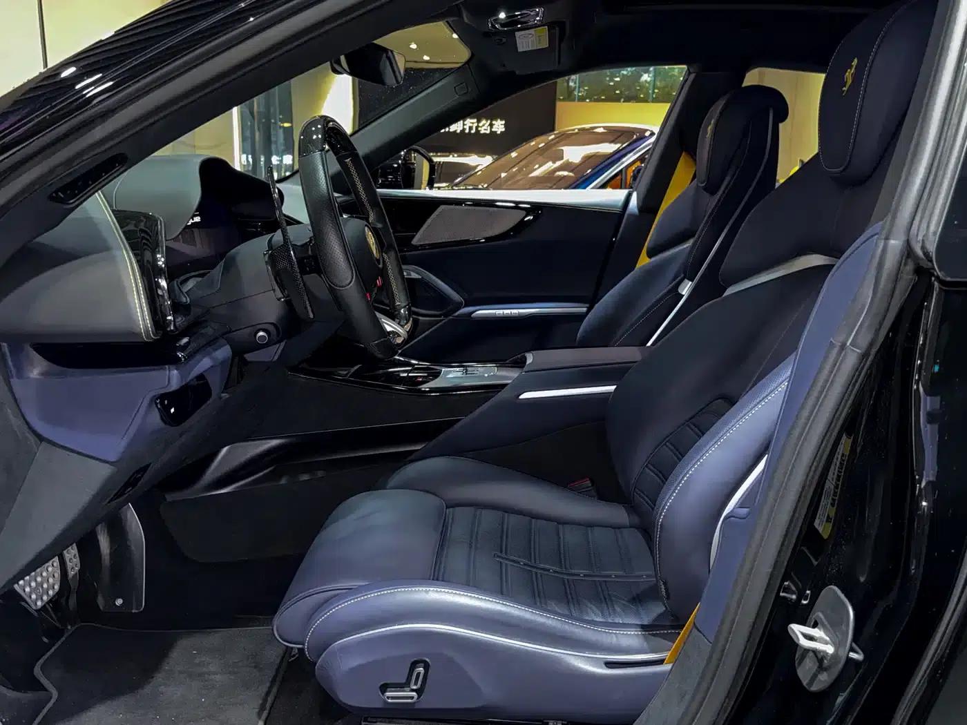 2023 Purosangue 6.5L V12 — миниатюра 19