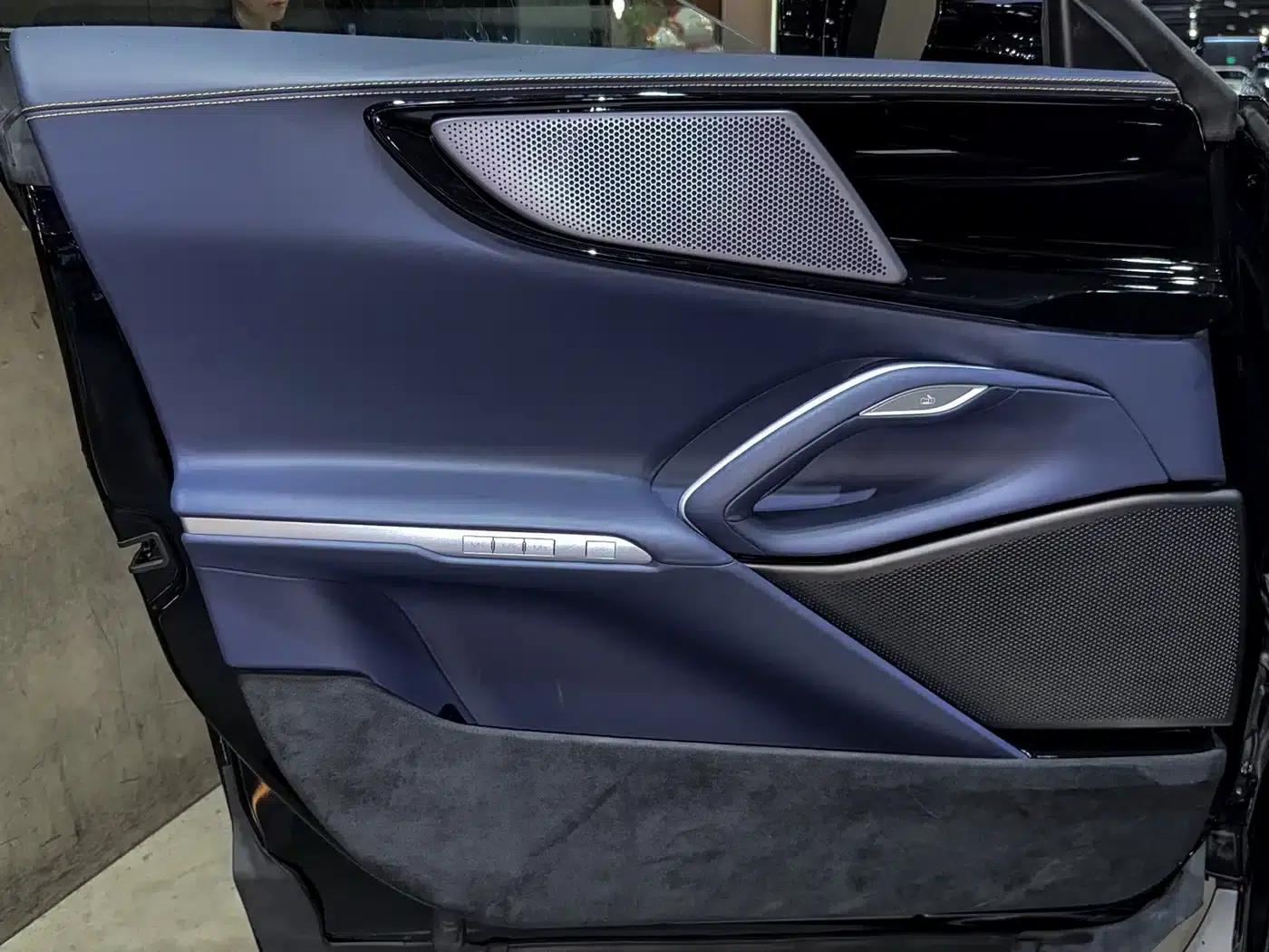 2023 Purosangue 6.5L V12 — миниатюра 20