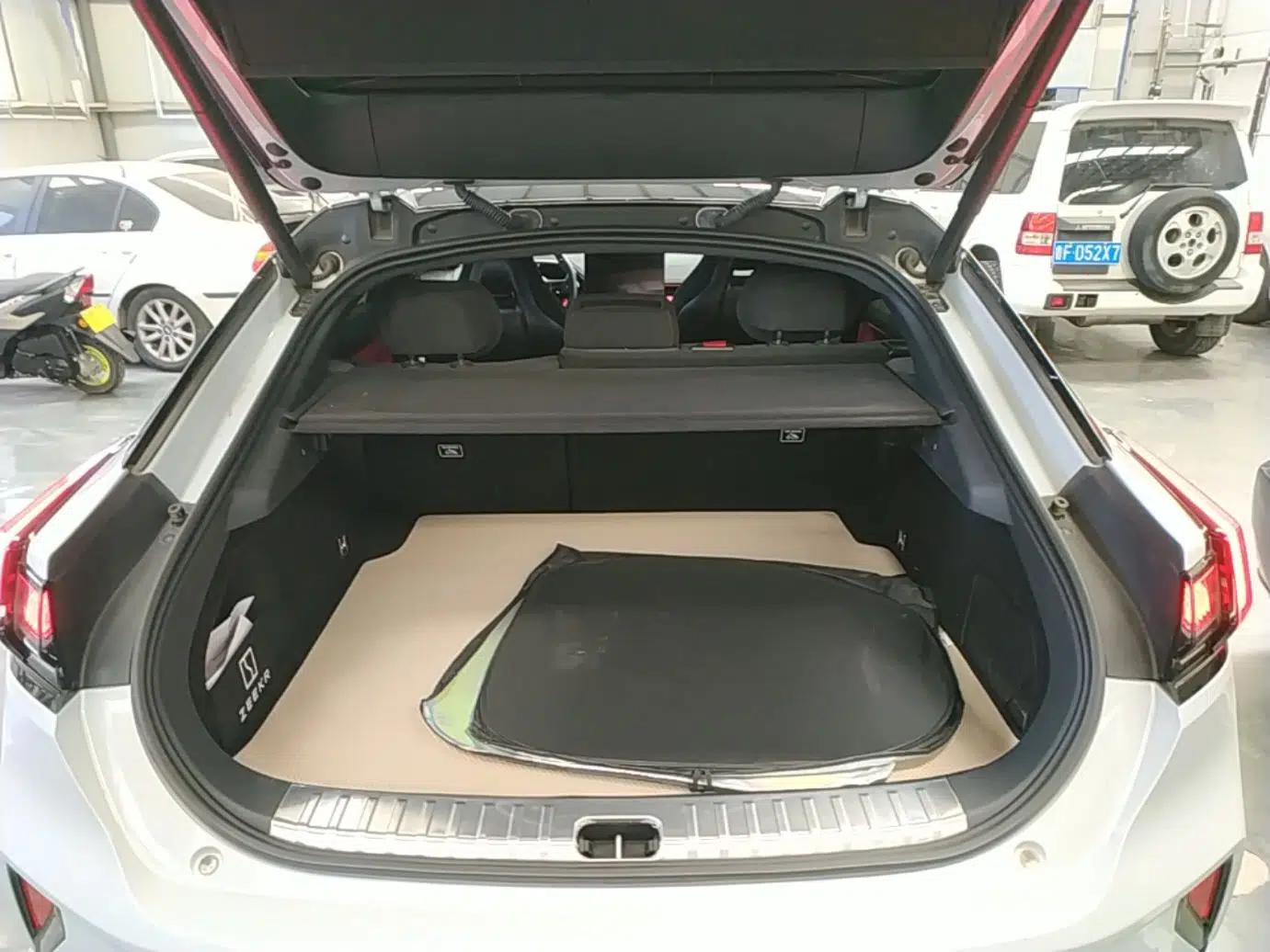 Zeekr 001FR 2023 FR Edition 100 kWh — миниатюра 22
