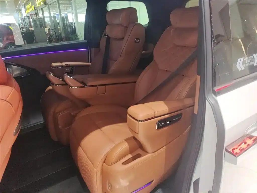 Trumpchi Aspiration M8 2025 Qiankun Series Ultra First Class — миниатюра 13