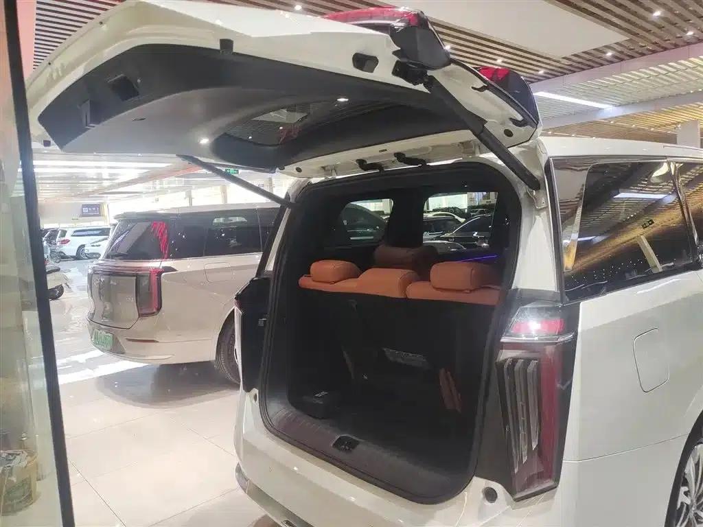 Trumpchi Aspiration M8 2025 Qiankun Series Ultra First Class — миниатюра 15