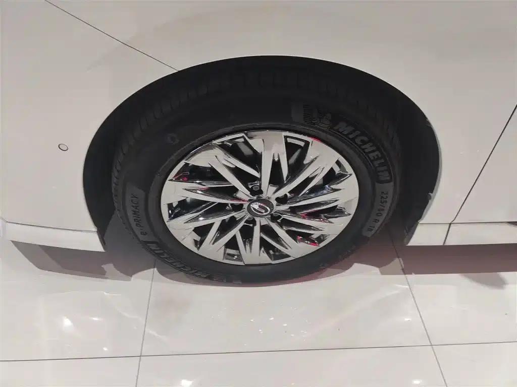 Trumpchi Aspiration M8 2025 Qiankun Series Ultra First Class — миниатюра 25