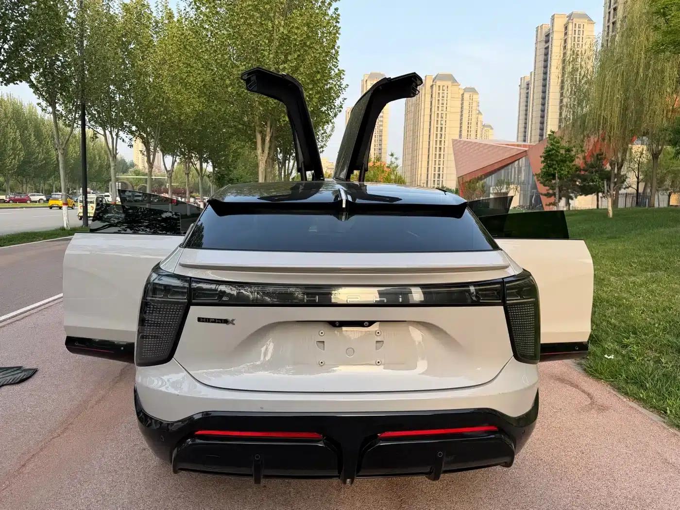 HiPhi X 2021 Founder Edition 6-seater — миниатюра 3