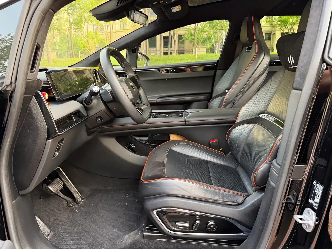 HiPhi X 2021 Founder Edition 6-seater — миниатюра 5