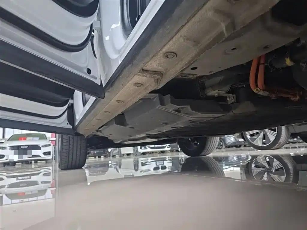 Haval H6 New Energy 2023 DHT-PHEV 110KM Comfort Edition — миниатюра 22