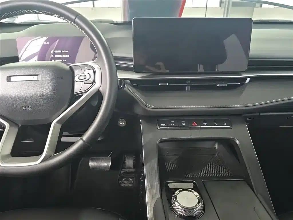 Haval H6 New Energy 2023 DHT-PHEV 110KM Comfort Edition — миниатюра 10