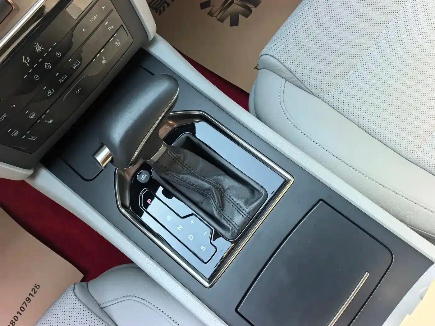 Hongqi H7 2018 2.0T Flagship Edition — миниатюра 13