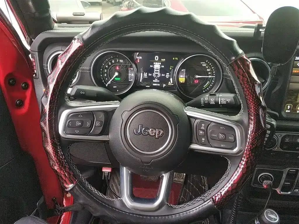 Jeep Wrangler New Energy 2021 Model 4-Door 2.0T 4xe Sahara — миниатюра 11