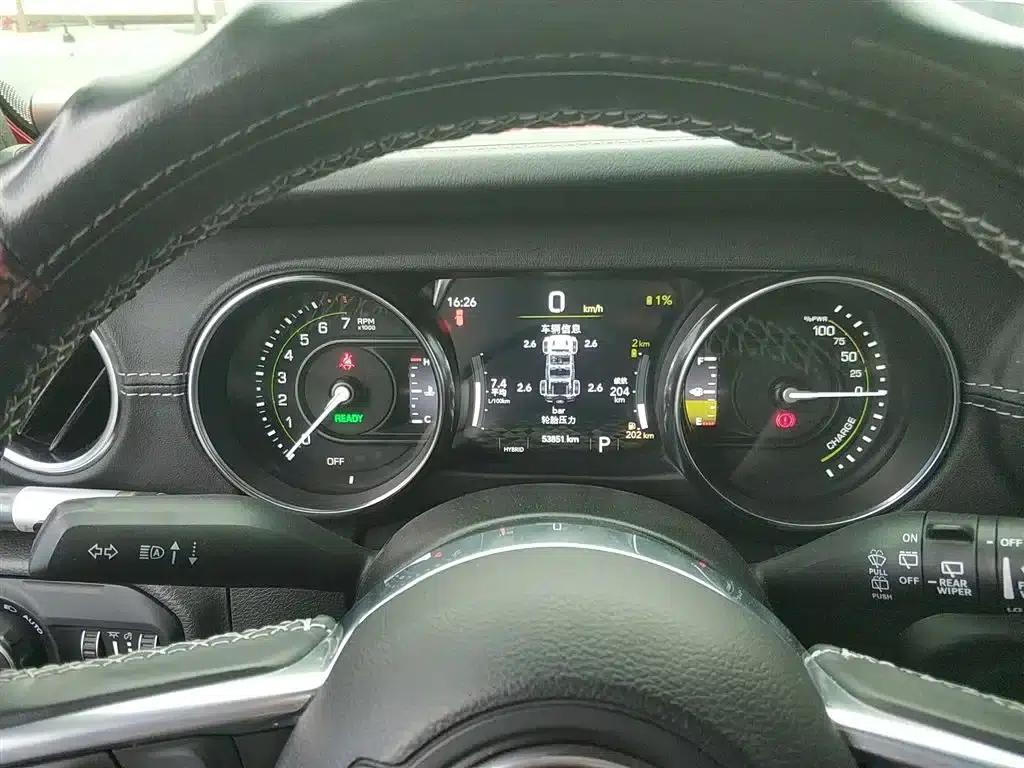 Jeep Wrangler New Energy 2021 Model 4-Door 2.0T 4xe Sahara — миниатюра 12