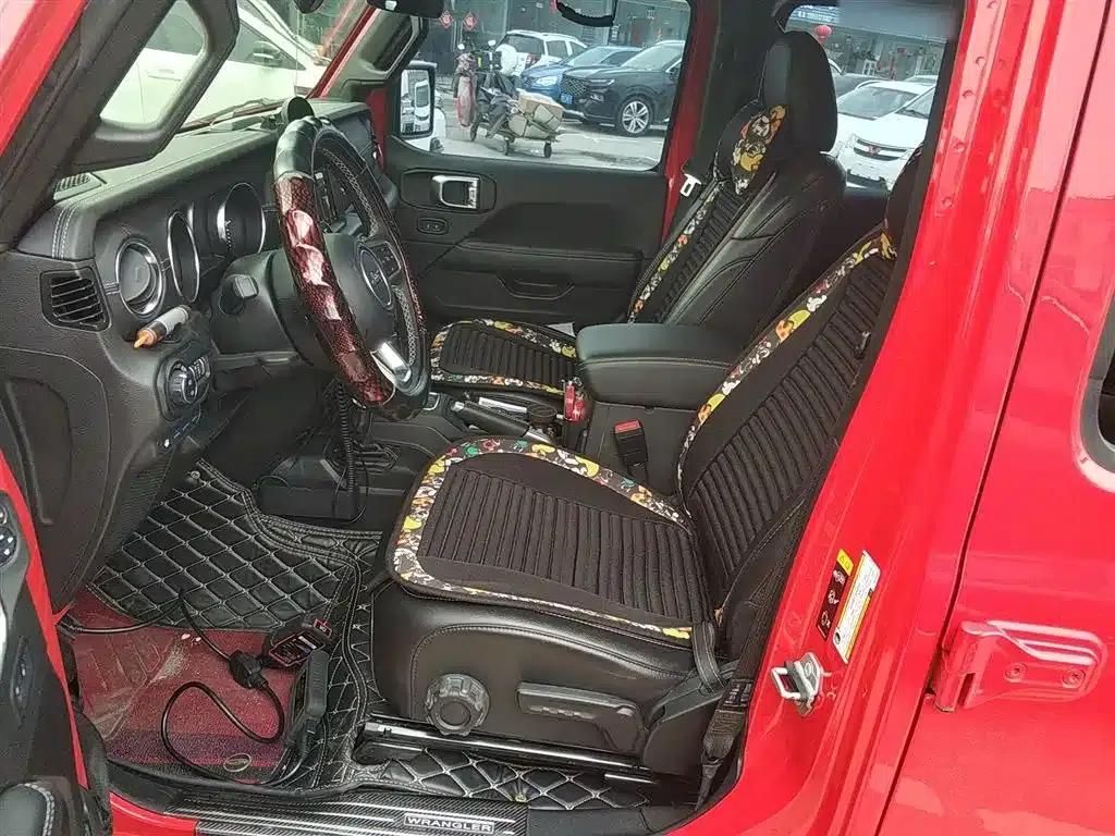 Jeep Wrangler New Energy 2021 Model 4-Door 2.0T 4xe Sahara — миниатюра 15