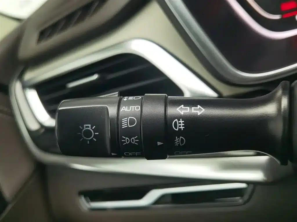 Jiaji New Energy 2021 ePro 1.5TD PHEV Premium Edition — миниатюра 21
