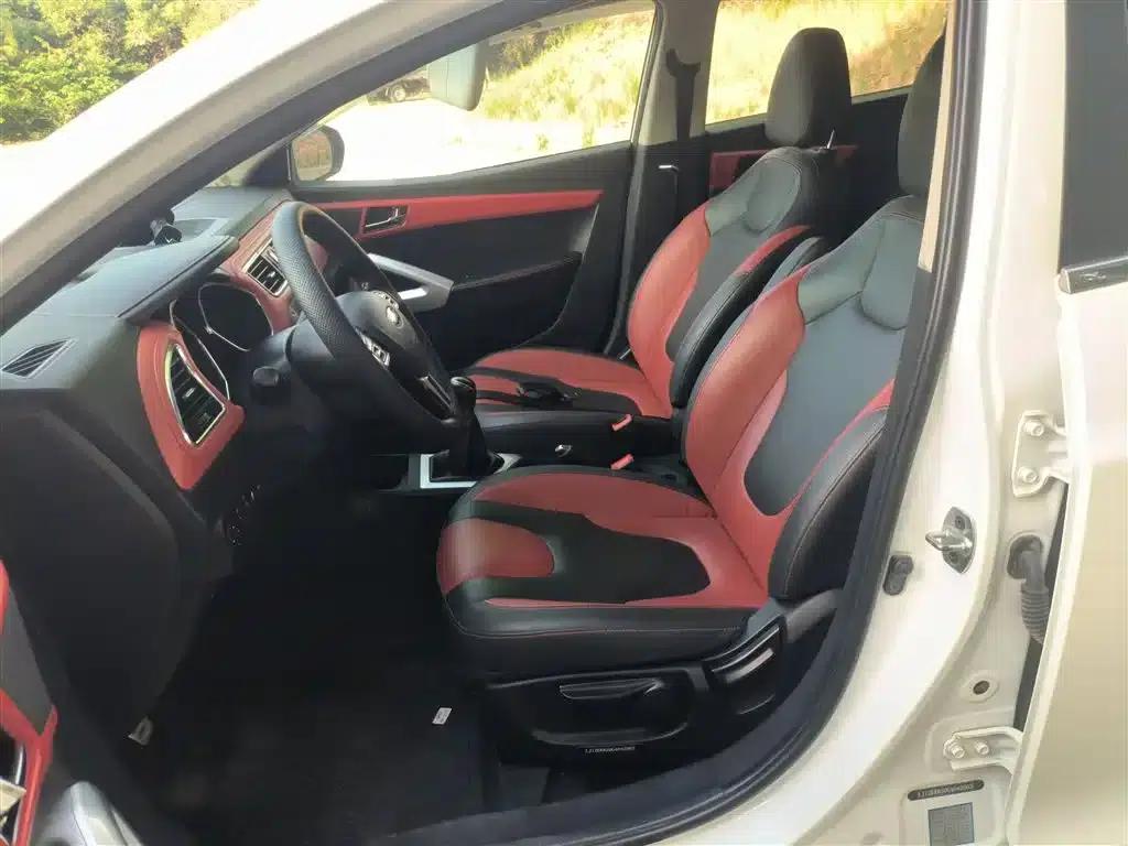 Refine S2 2017 1.5L Manual Deluxe Smart Edition — миниатюра 15