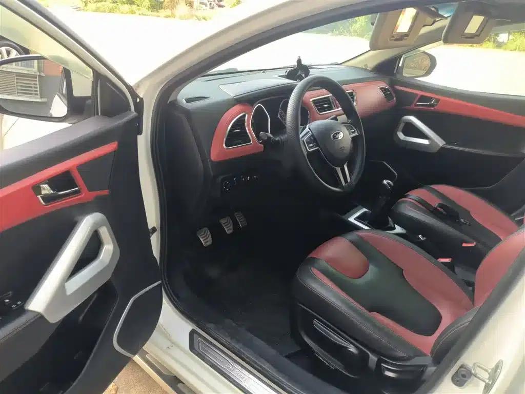 Refine S2 2017 1.5L Manual Deluxe Smart Edition — миниатюра 16