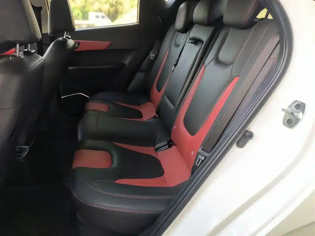 Refine S2 2017 1.5L Manual Deluxe Smart Edition — миниатюра 17