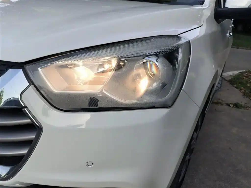 Refine S2 2017 1.5L Manual Deluxe Smart Edition — миниатюра 24
