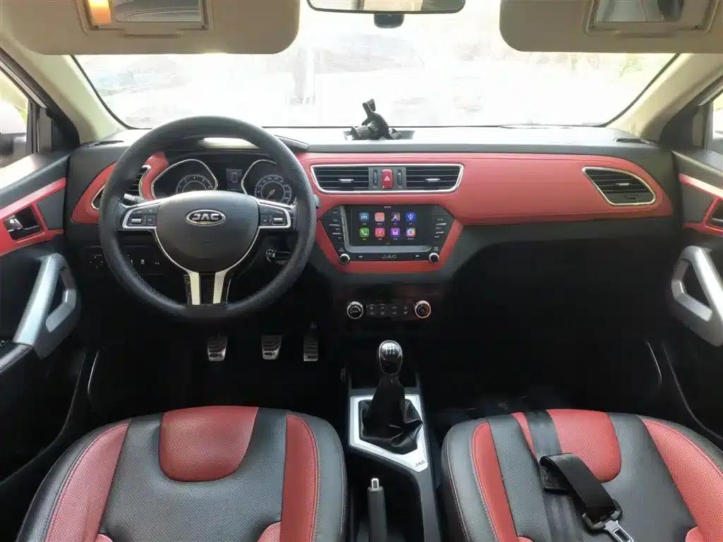 Refine S2 2017 1.5L Manual Deluxe Smart Edition — миниатюра 10