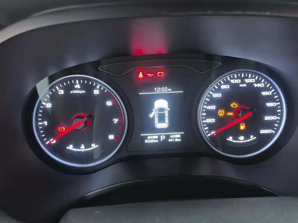 Jiayue X4 2020 1.5T CVT Elite — миниатюра 12
