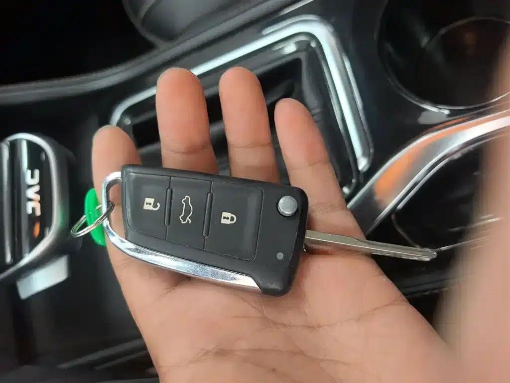 Jiayue X4 2020 1.5T CVT Elite — миниатюра 9