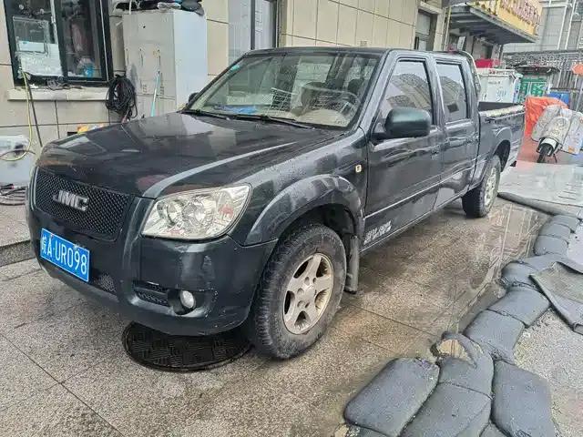 Baodian 2015 2.8T New Value Diesel Two-Wheel Drive Luxury Edition JX493ZLQ4C