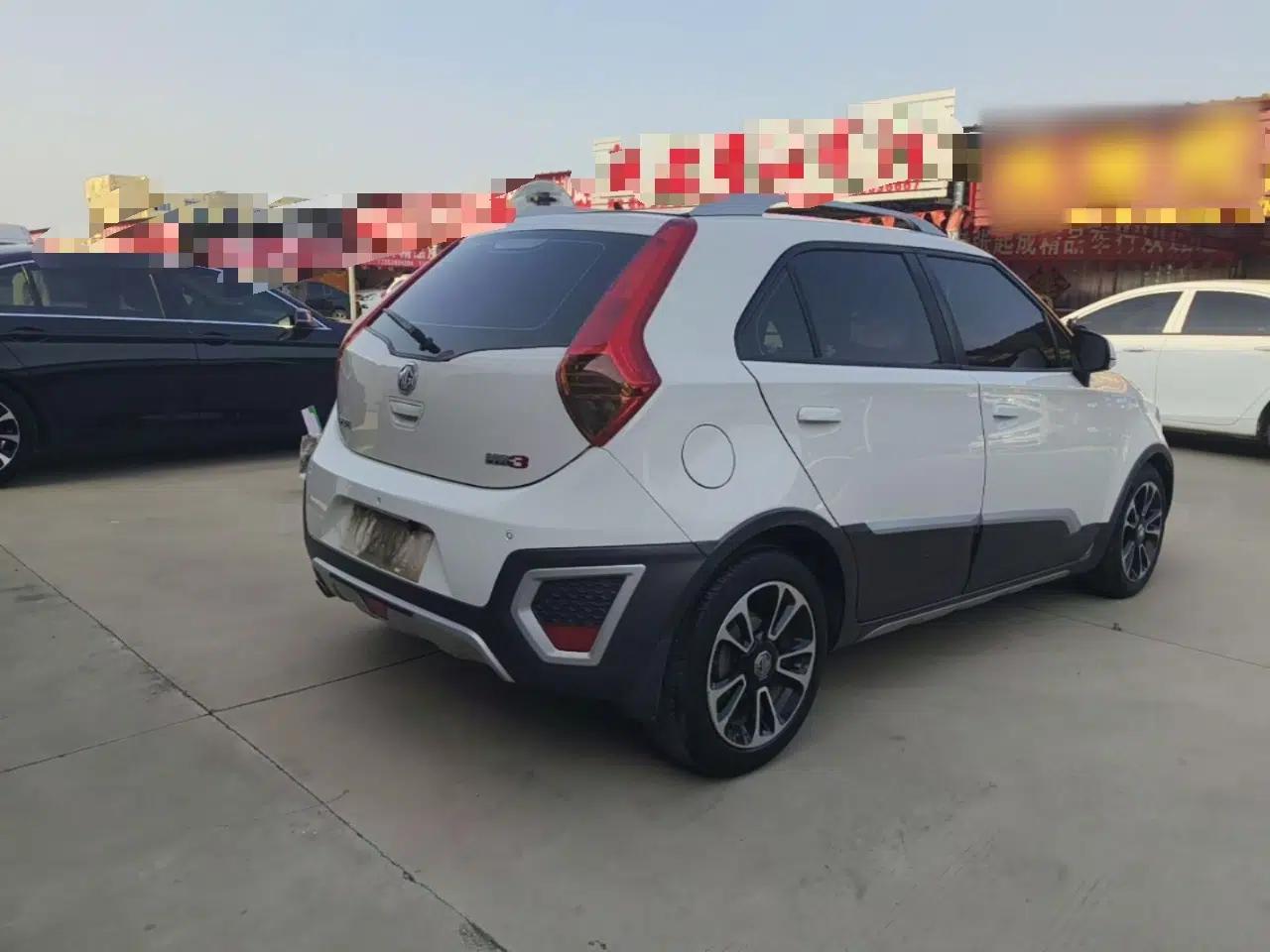 MG 3SW 2015 1.5L AMT Elite Model — миниатюра 6