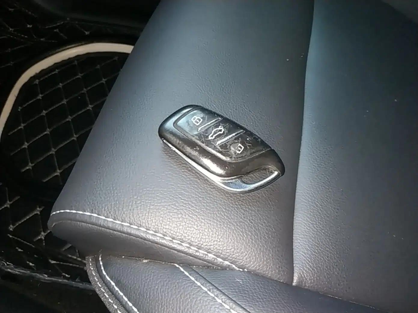 MG EZS Electric 2019 E-Plus Edition — миниатюра 12
