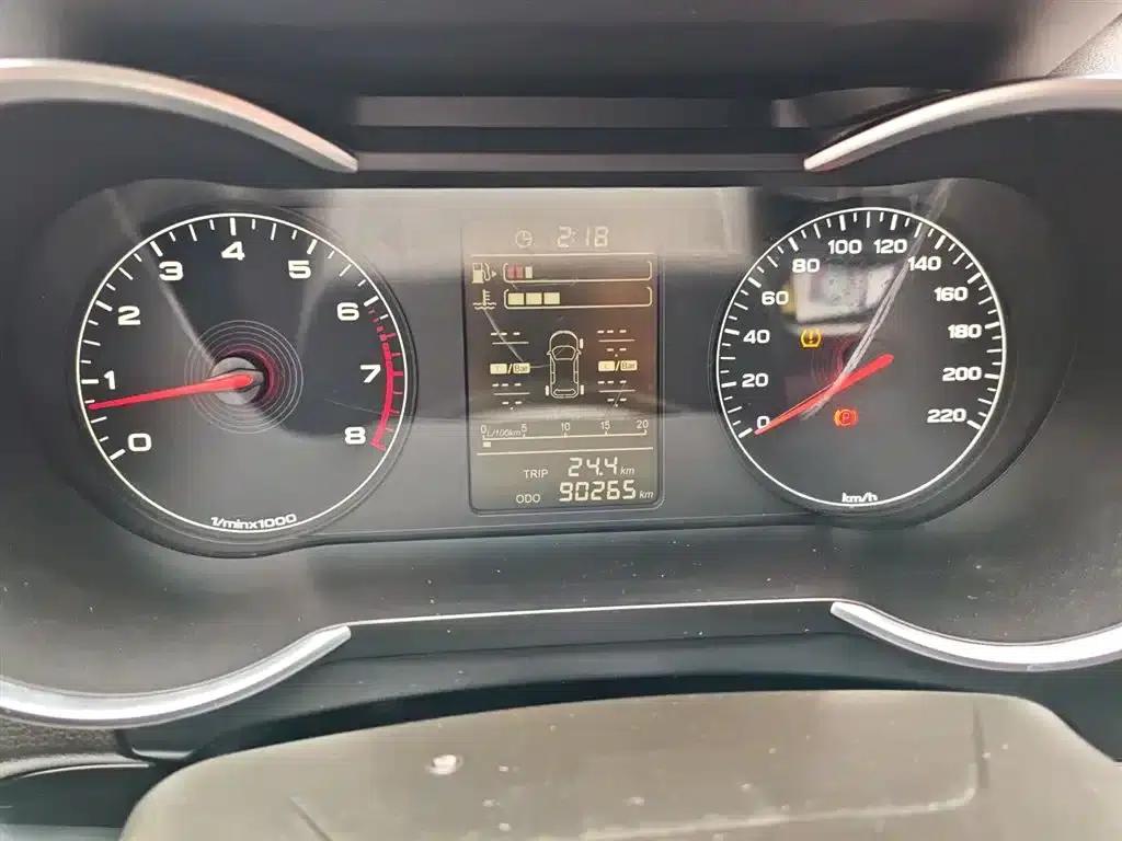 Jetour X70M 2021 1.5T Manual Urban Companion 5-Seater — миниатюра 12