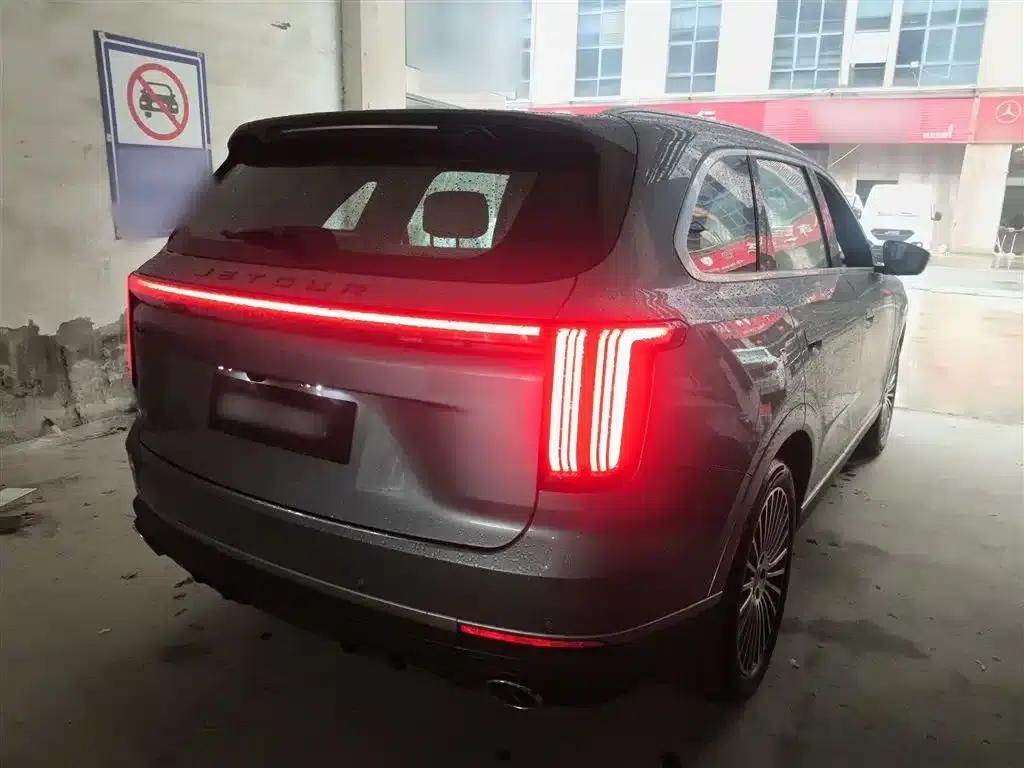 Jetour X70L 2026 2.0TD Automatic Flagship 7-Seater — миниатюра 5