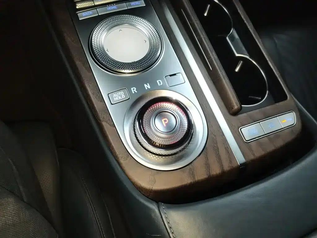 Genesis G80 2021 2.5T Rear-Wheel Drive Flagship Edition — миниатюра 10