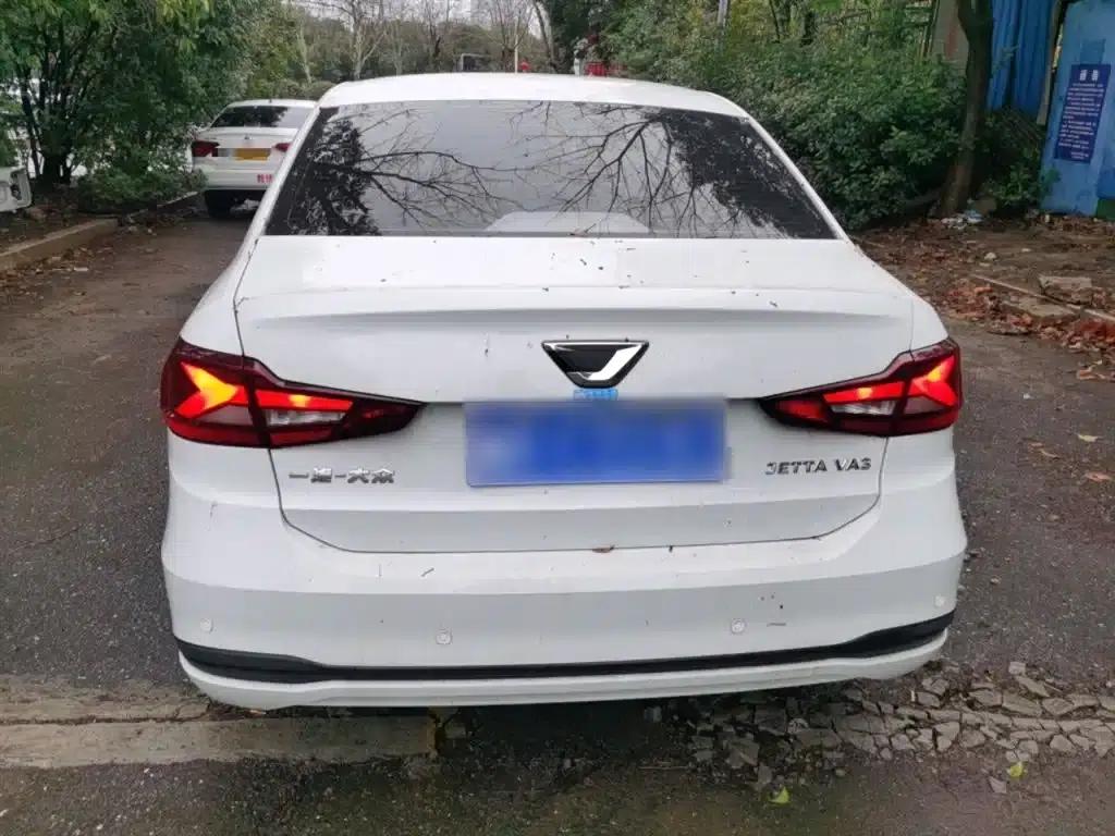 Jetta VA3 2021 1.5L Manual Entry-Level Edition — миниатюра 4