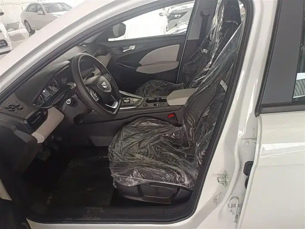 Sylphy EV 2026 Travel Edition — миниатюра 11