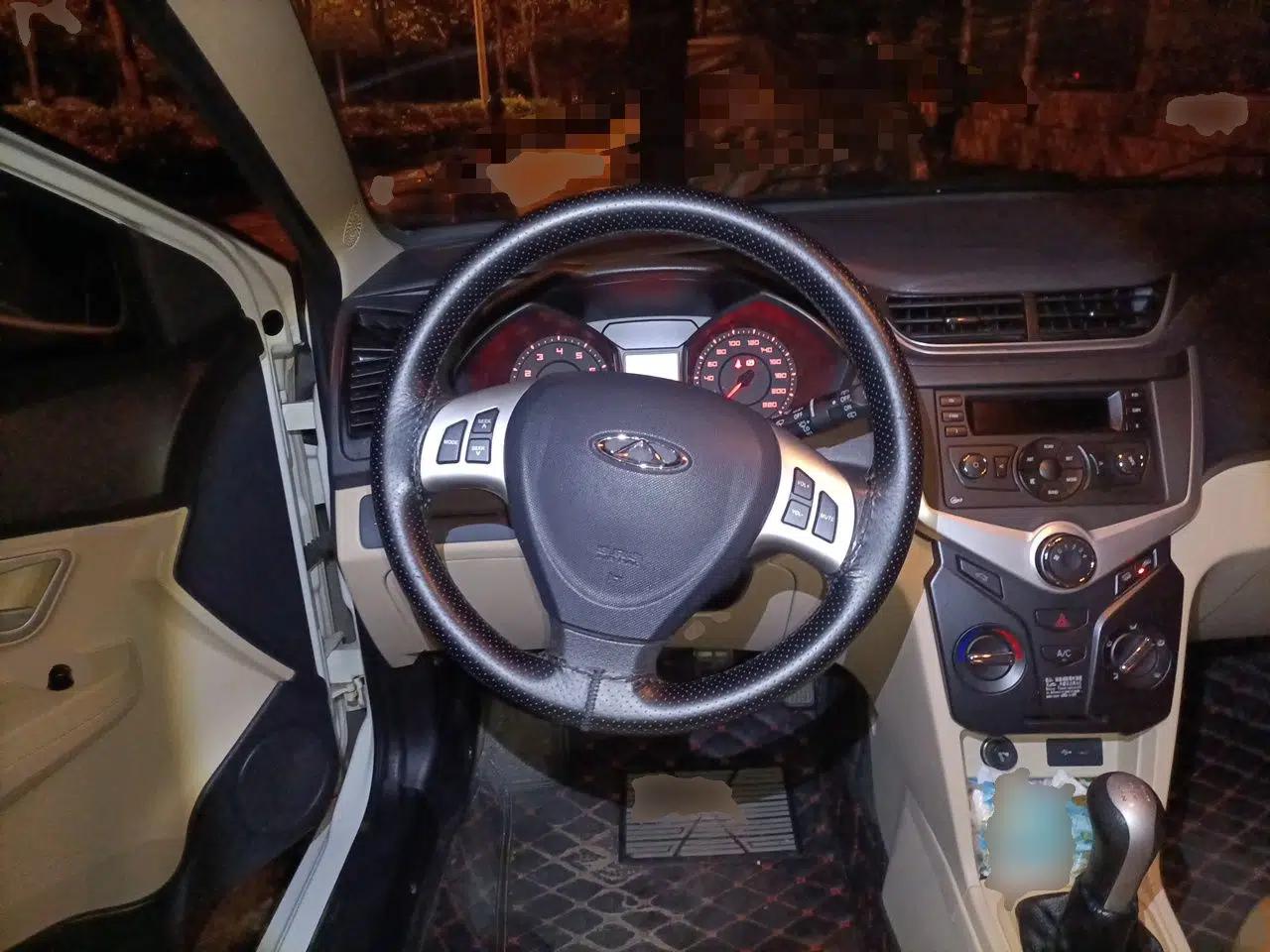 Chery Fengyun 2 2015 1.5L Manual New Edition — миниатюра 11