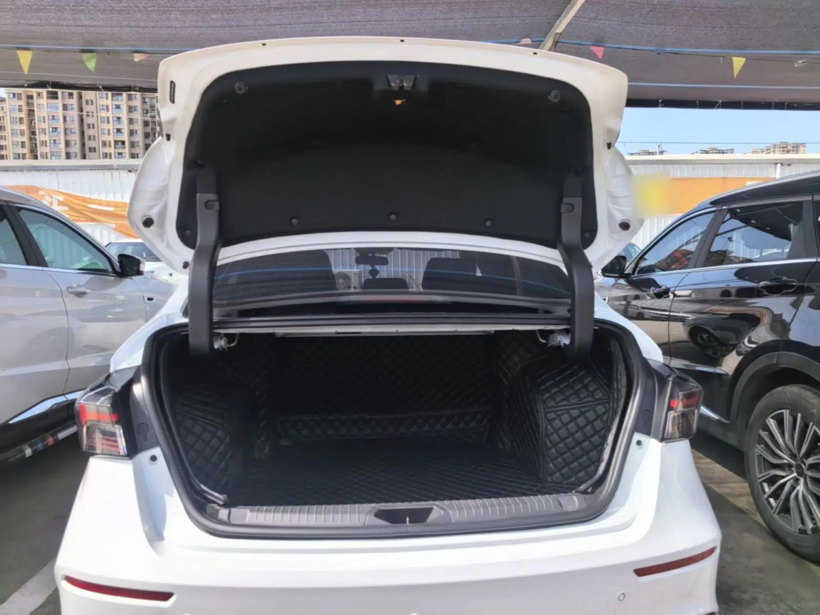 Chery Arrizo 5 GT 2023 1.5T CVT Enjoy — миниатюра 22