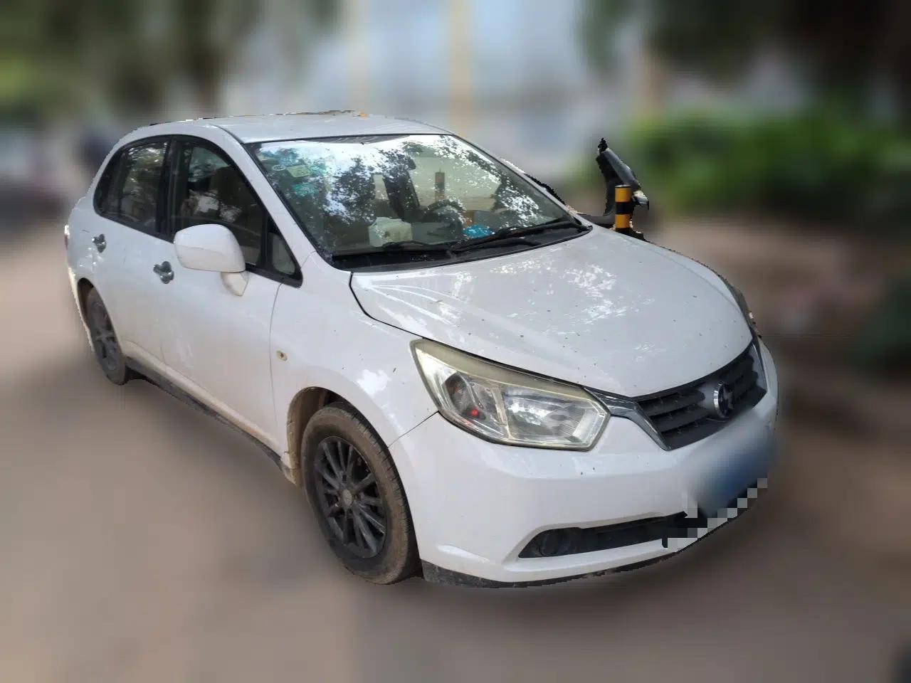 Venucia D50 2015 1.6L Manual Fashion Edition — миниатюра 3