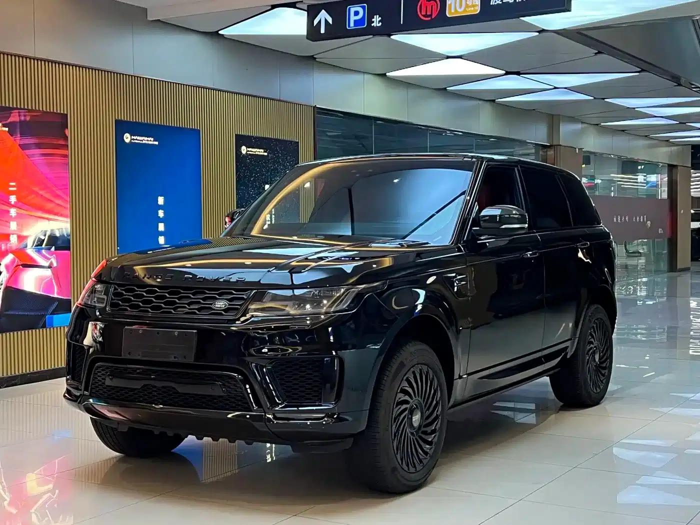 Range Rover Sport Hybrid 2018 P400e — миниатюра 1