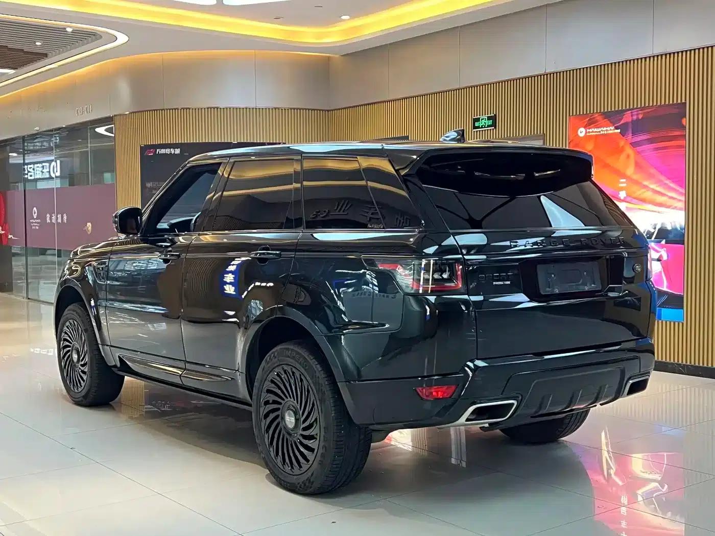 Range Rover Sport Hybrid 2018 P400e — миниатюра 14