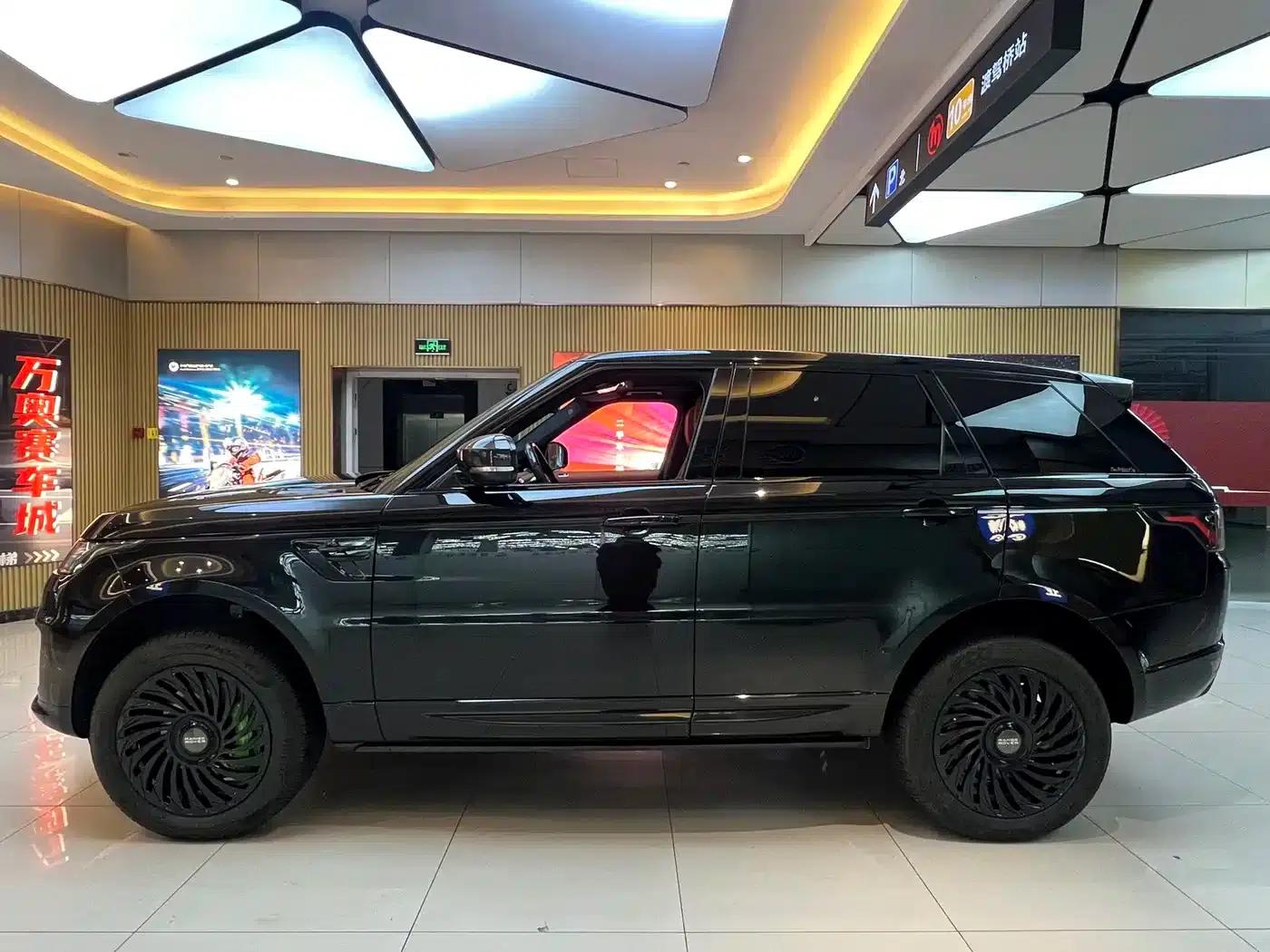 Range Rover Sport Hybrid 2018 P400e — миниатюра 16
