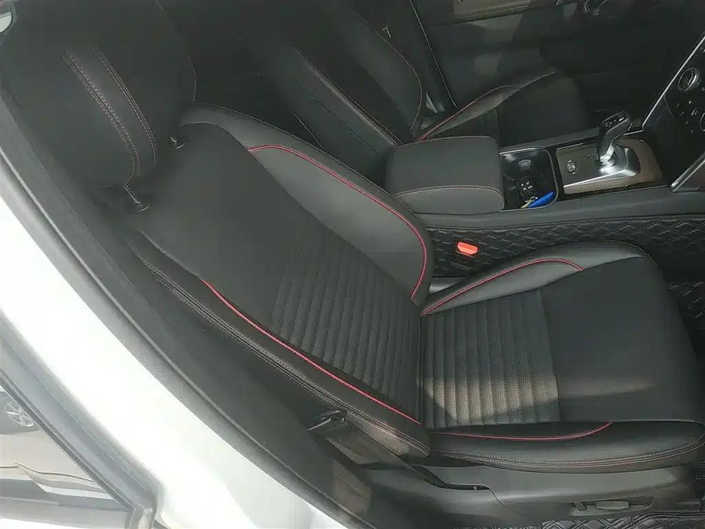 Discovery Sport New Energy 2022 Facelift P300e Plug-in Electric Hybrid — миниатюра 20