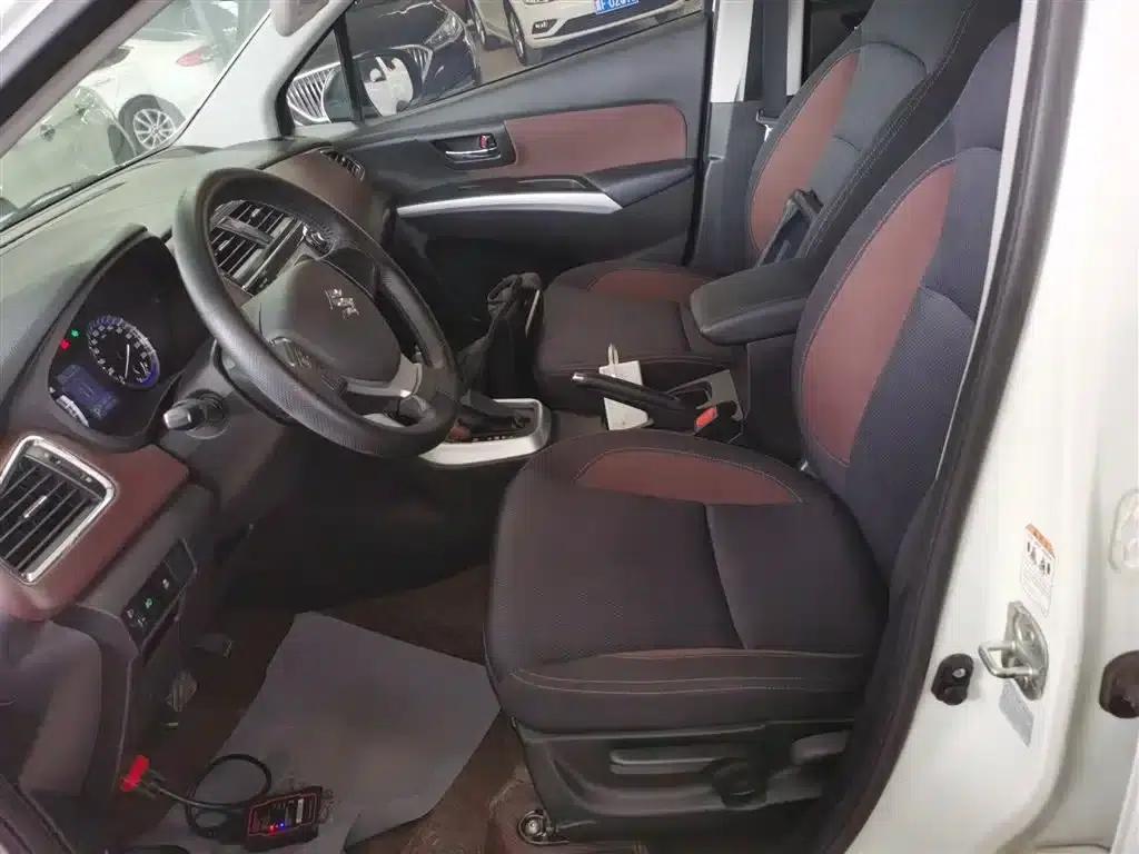 Xiaotu 2017 1.6L CVT 2WD Urban Fashion Model — миниатюра 15
