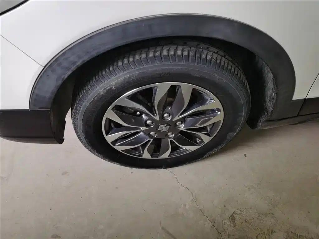 Xiaotu 2017 1.6L CVT 2WD Urban Fashion Model — миниатюра 23
