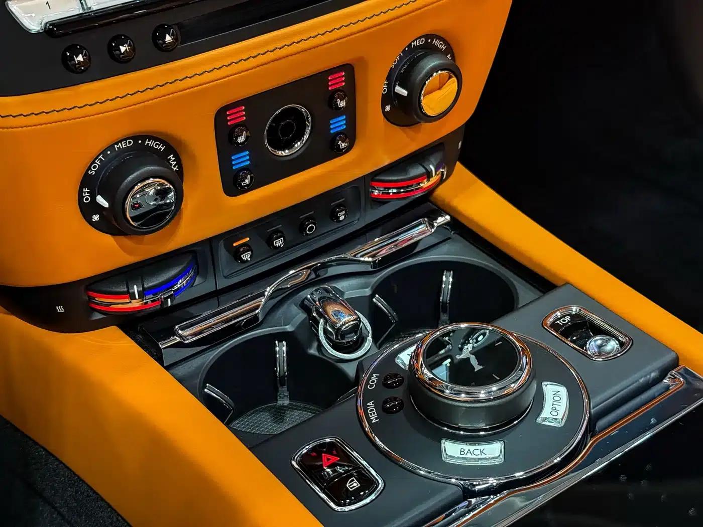 2018 Dawn 6.6T Standard Edition — миниатюра 13