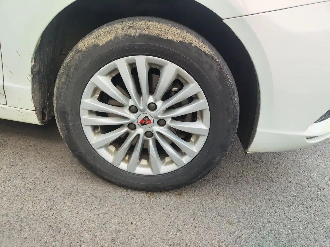 Roewe Ei5 2019 Luxury Edition — миниатюра 8