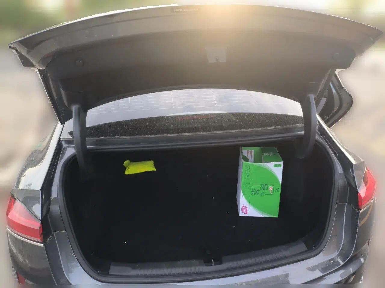 Roewe M7 DMH 2025 Model 160km Enjoyment Version — миниатюра 20